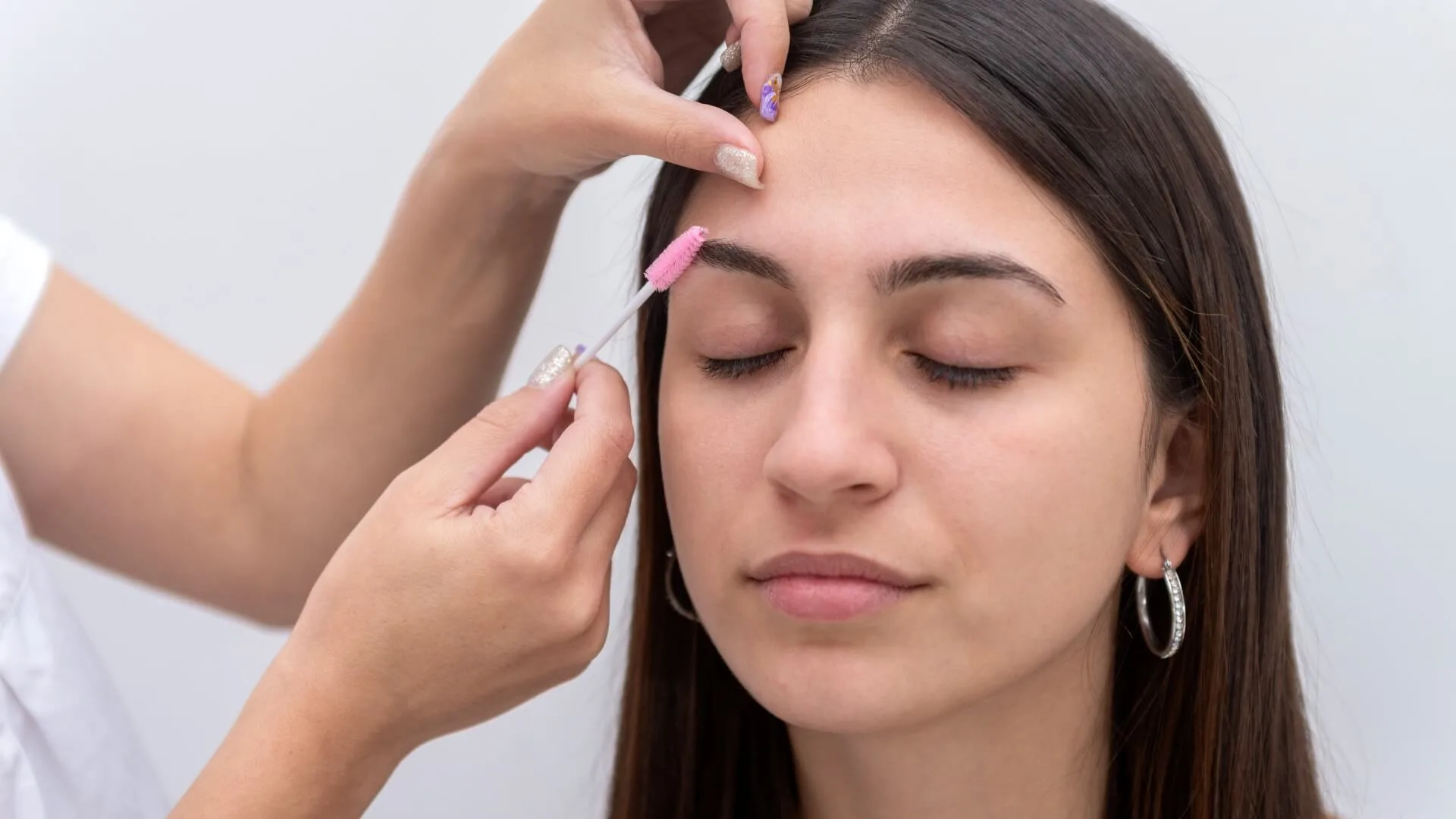 Saggy Brows – How to Prevent Them Naturally